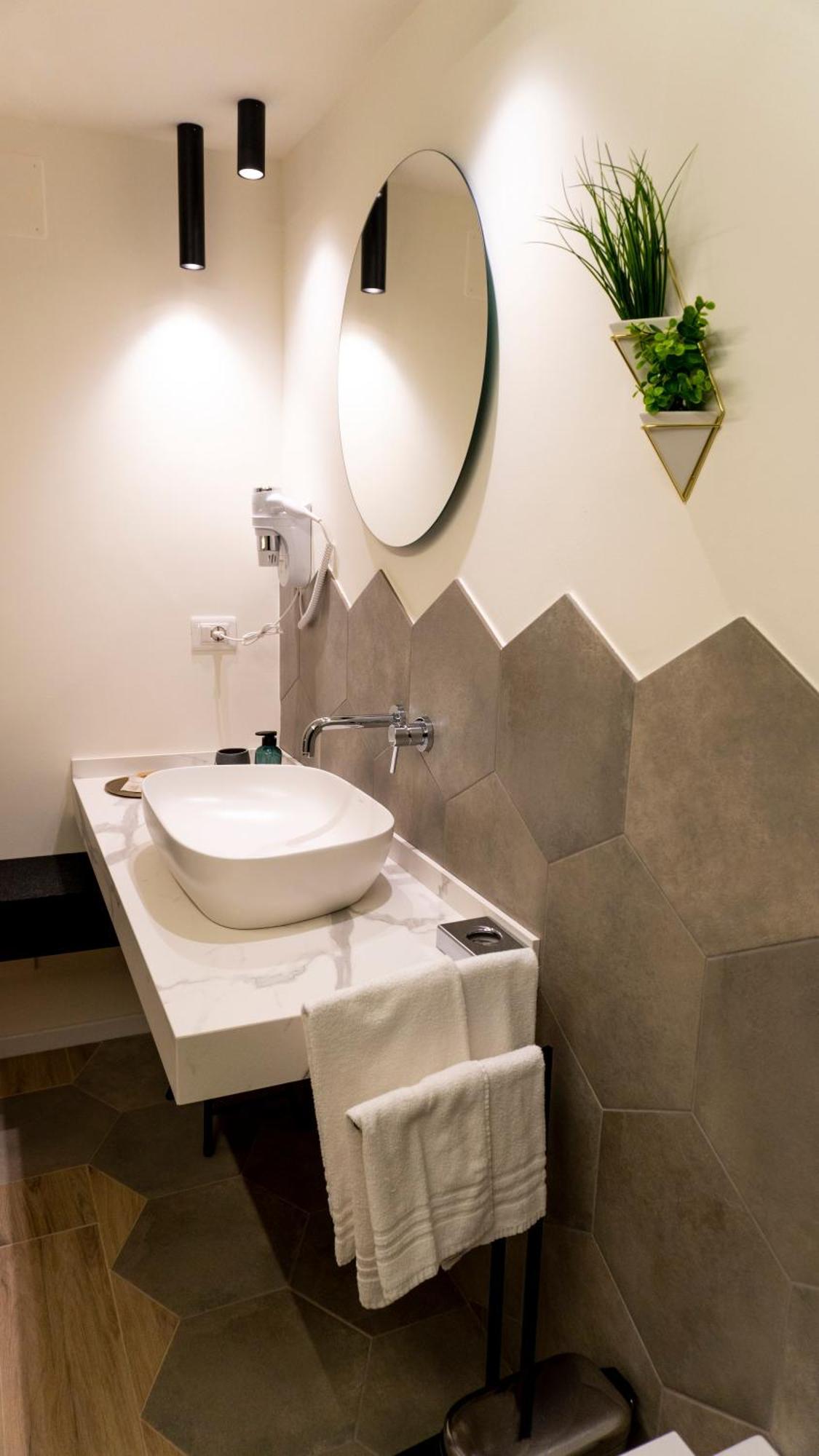 Notti D'Autore Suites CTA Exterior foto