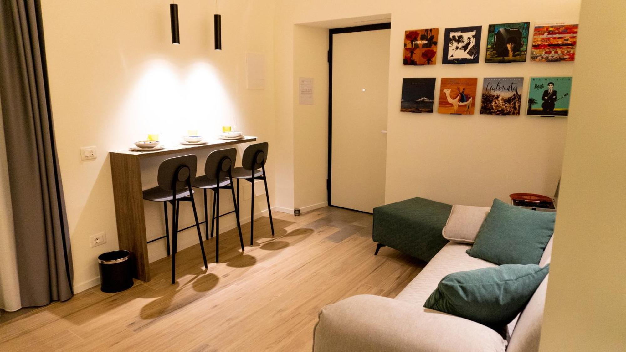 Notti D'Autore Suites CTA Exterior foto